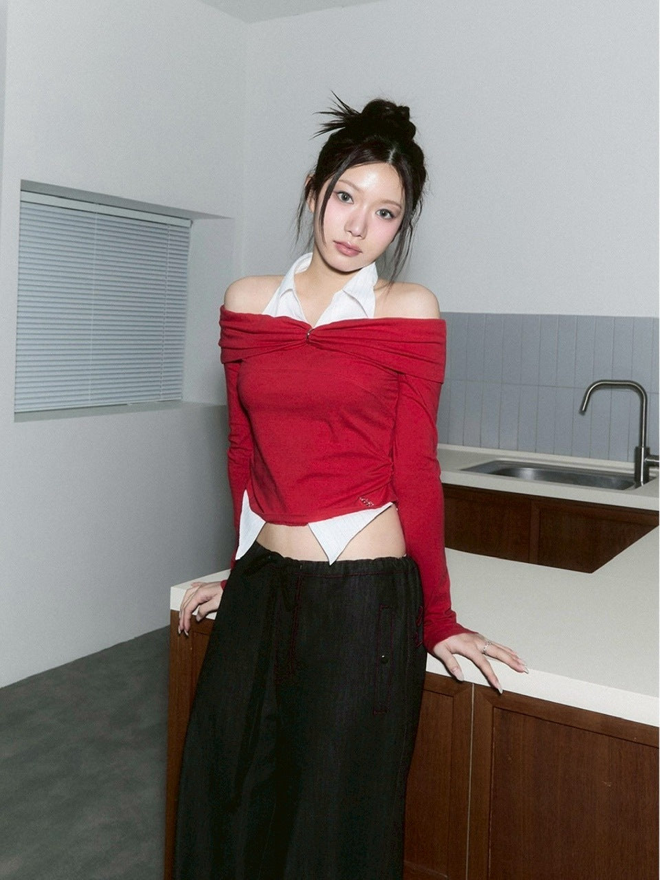 【CHERRYQUIRI】shirts layered off shoulder top