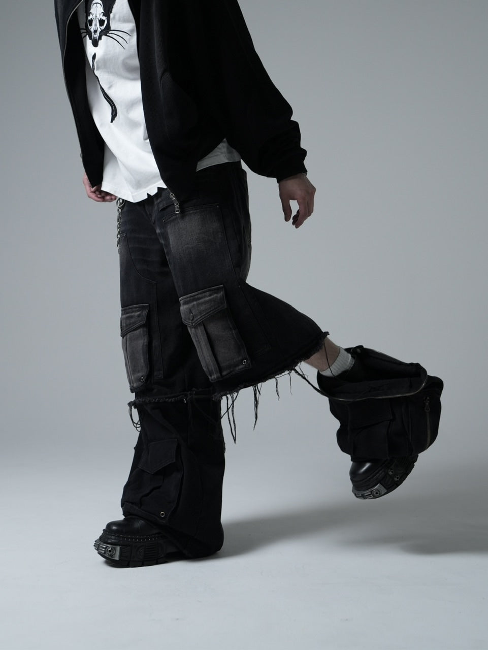 【CHIKASHITSU PLUS HIGH】Layered zip cargo denim pants