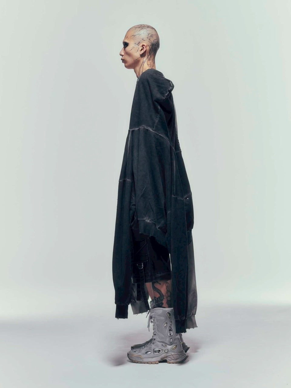 【DIG YOUR OWN GRAVE】FULLZIP STUDDED HOODIE /【ディグユアオウングレイブ】スタッズフルジップアップパーカー