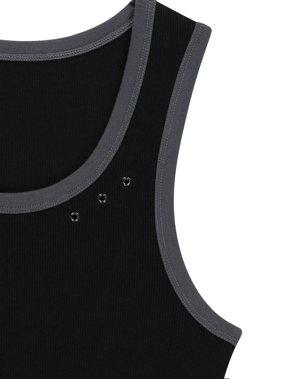 【AAKAM】3-Lined Eyelet Sleeveless