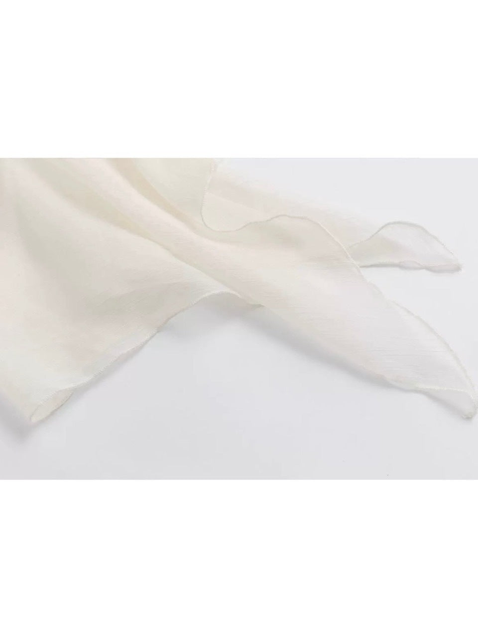 【Cest Nous】Ruffle hem top / 【セヌー】チョーカー付きアシンメトリーフリルトップス