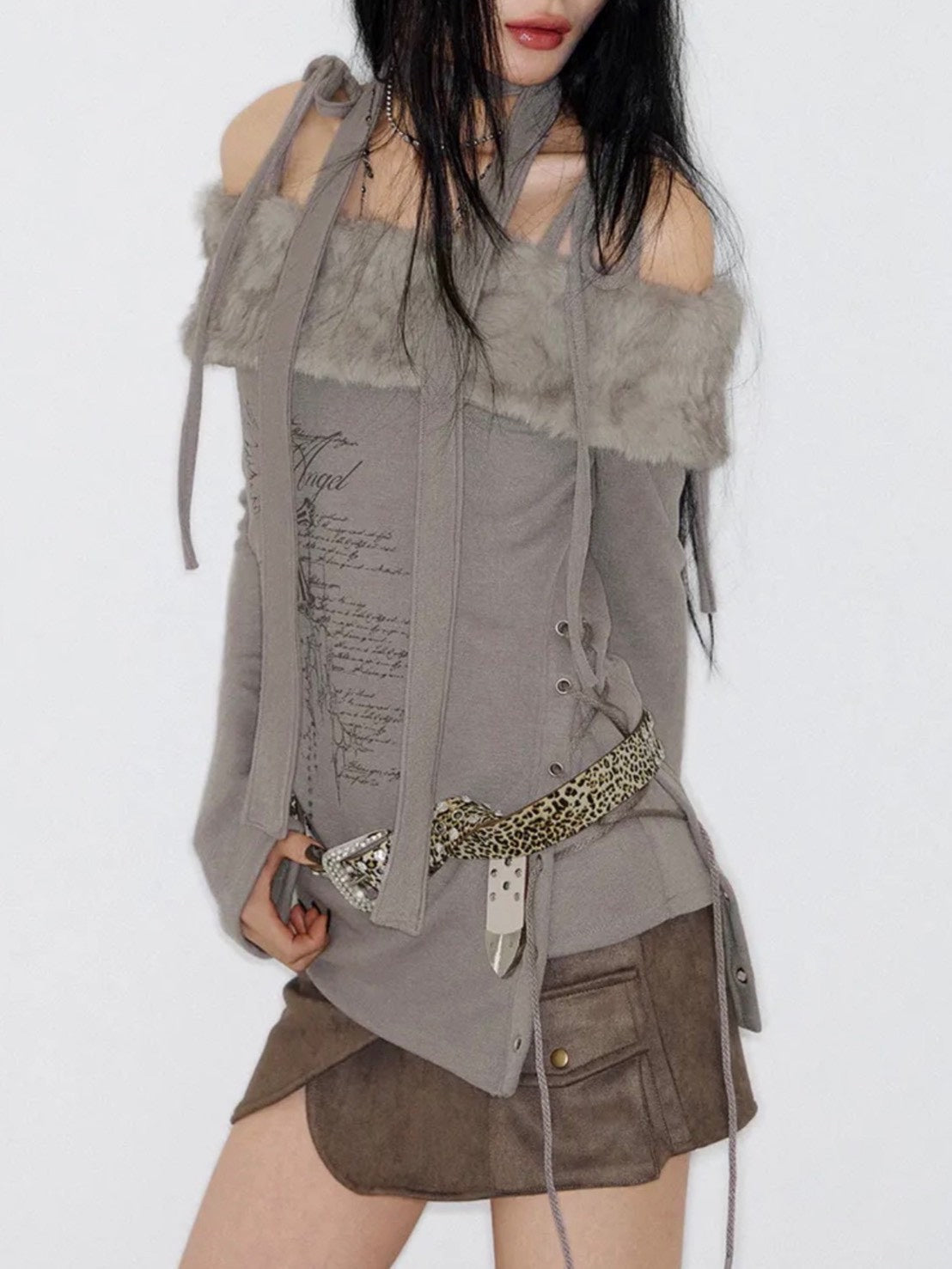 【NOT KNOWING】Fur Off Shoulder Lace Up Top