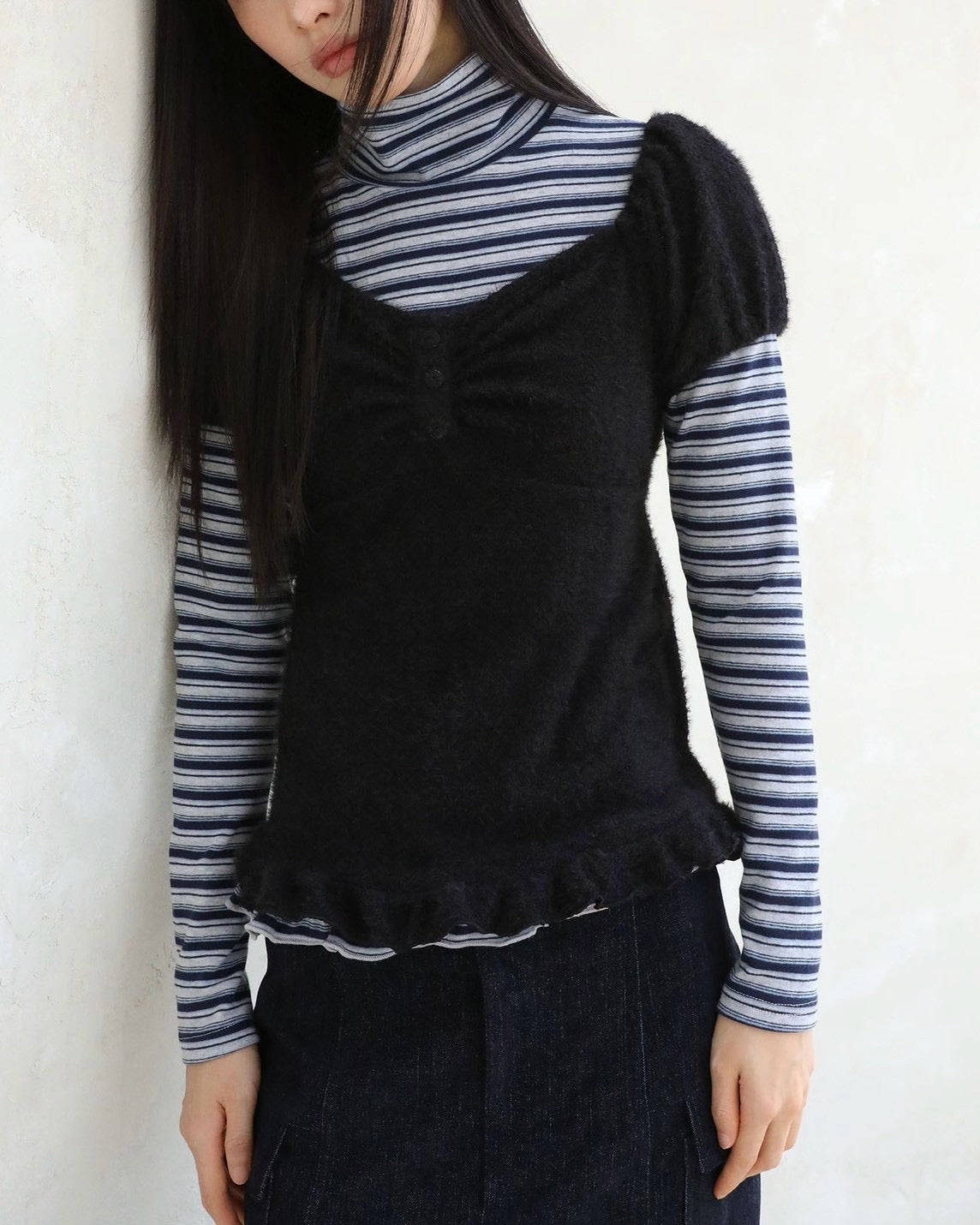【Uglyshadow】STRIPE TURTLENECK TEE