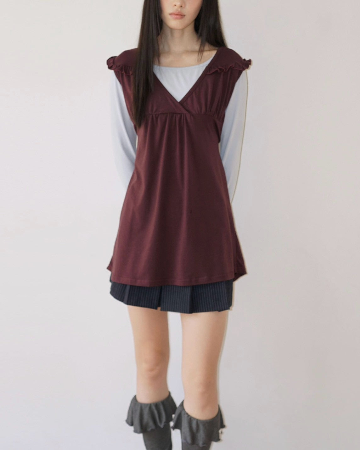 【Uglyshadow】RUFFLE TIE TOP
