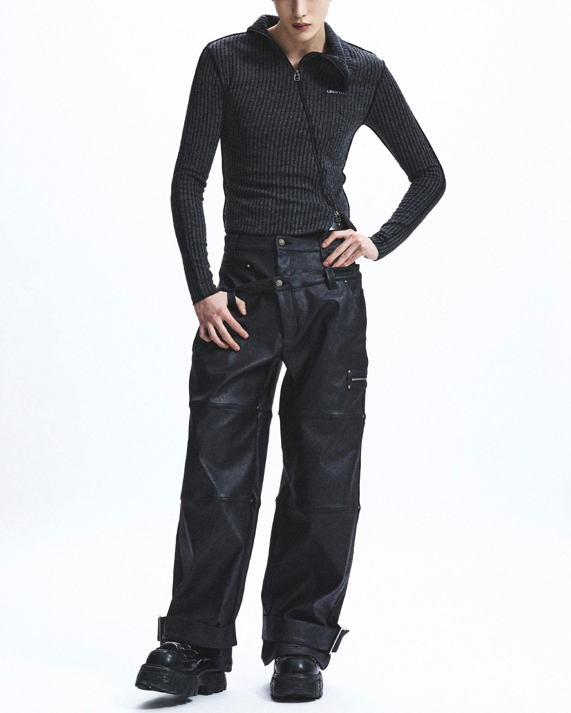 【LECYTO】Diagonal Rib Knit Zip-Up