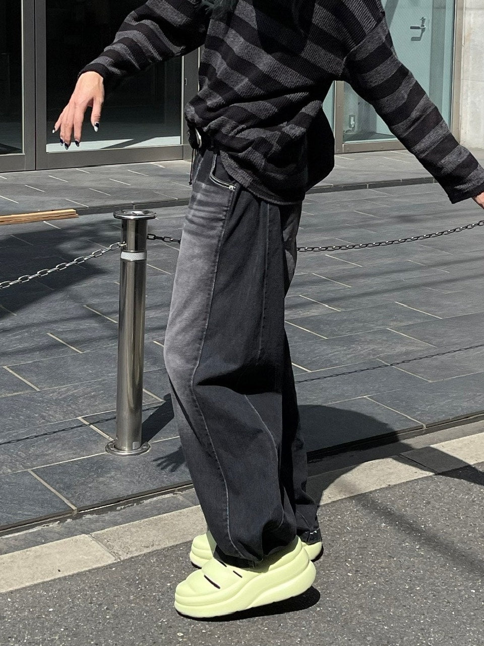 受注制【Chikashitsu +】snap button stitch denim pants / 【チカシツプラス】スナップボタンスティッチデニムパンツ