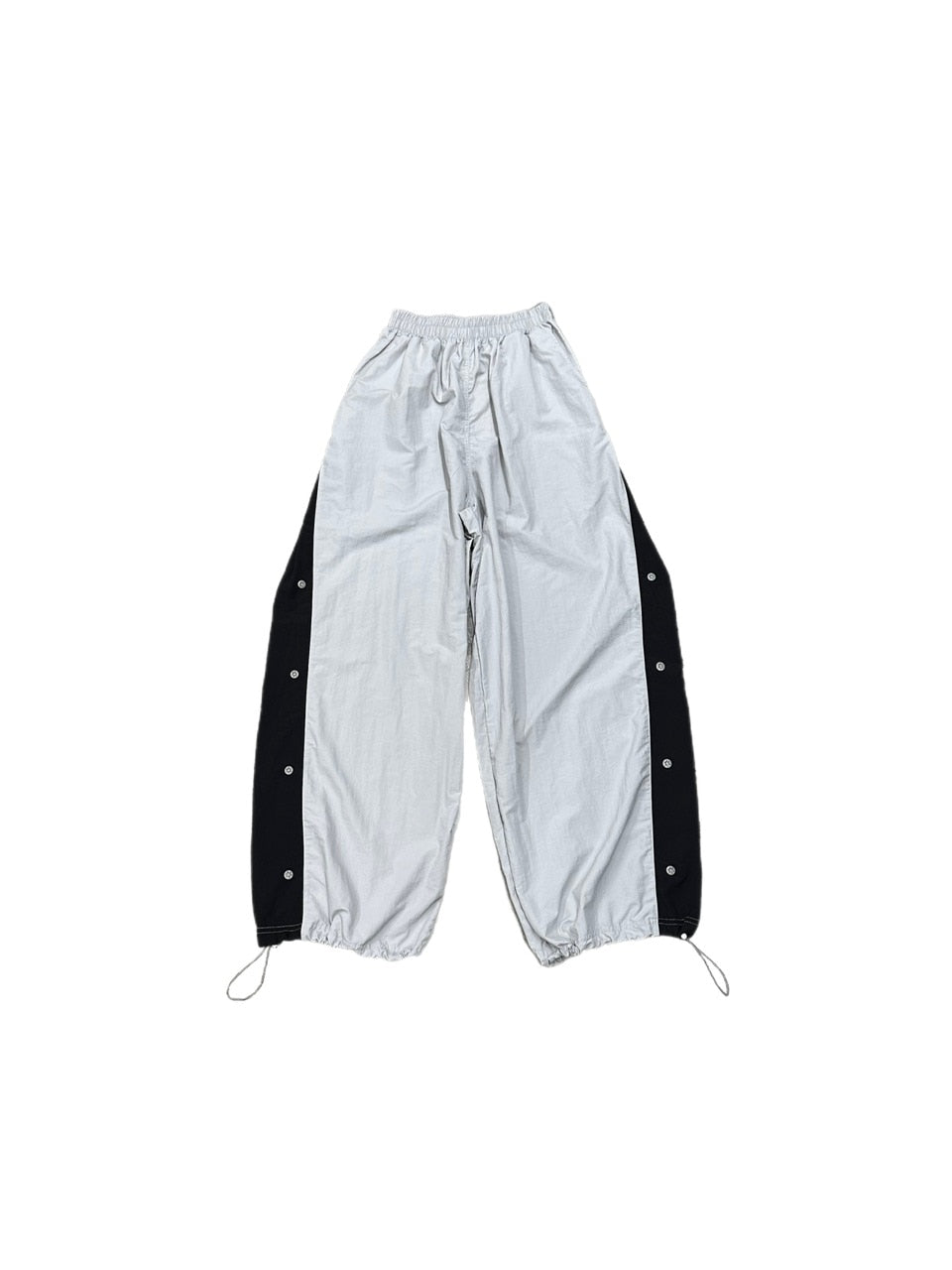 大阪店WEB限定受注制【Chikashitsu +】snap nylon ballon pants (2color)