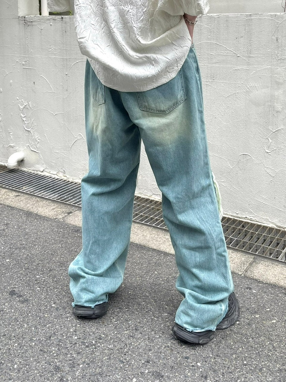 大阪店WEB限定【Chikashitsu +】vintage crash denim pants (2color)