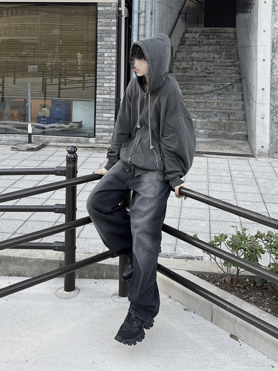 大阪店WEB限定受注制【Chikashitsu +】damage zip up hoodie (3color) / 【チカシツプラス】ダメージ長袖ジップアップパーカー