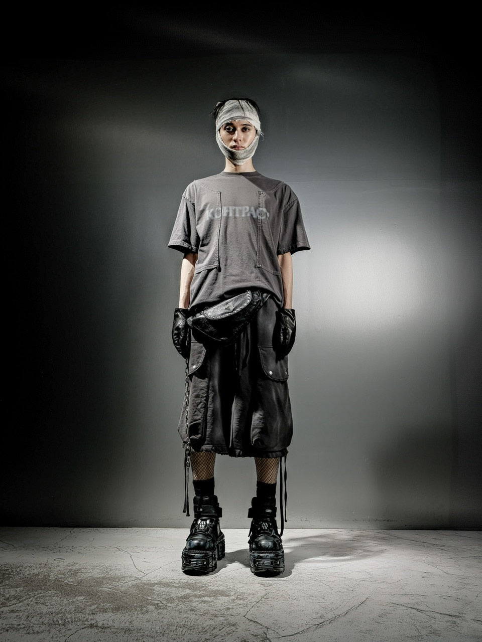 【DIG YOUR OWN GRAVE】DIG RIVET T-SHIRTS