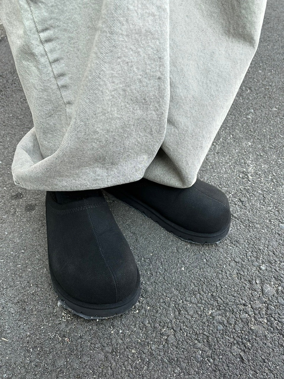 受注制【Chikashitsu +】volume toe suede mule (2color)