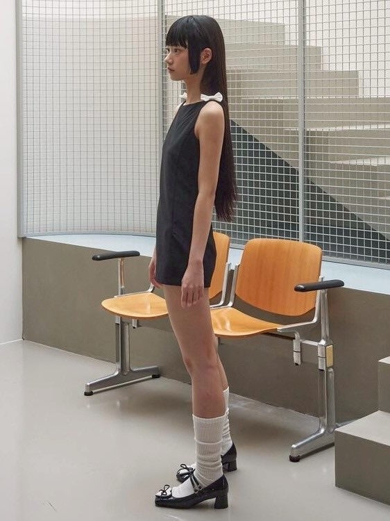 【ODDONEOUT】RIBBON SLEEVELESS ONE PIECE / 【オッドワンアウト】リボンタンクトップワンピース