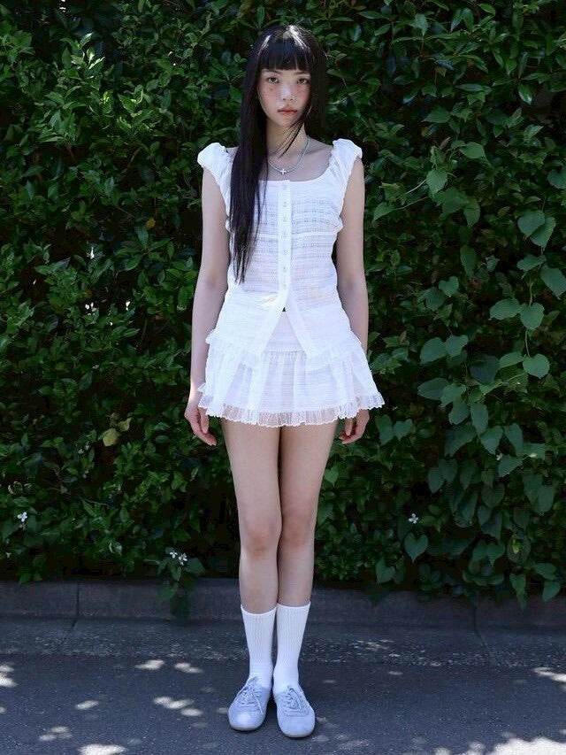 【Uglyshadow】CHECK SHIRRING BLOUSE / 【アグリーシャドウ】チェックシャーリングノースリーブブラウス