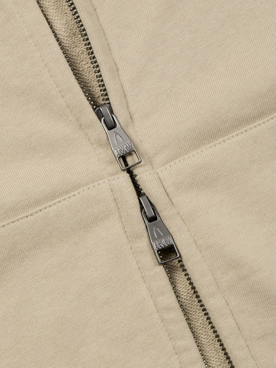 【AAKAM】Contrast Patch Zip-Up Hoodie
