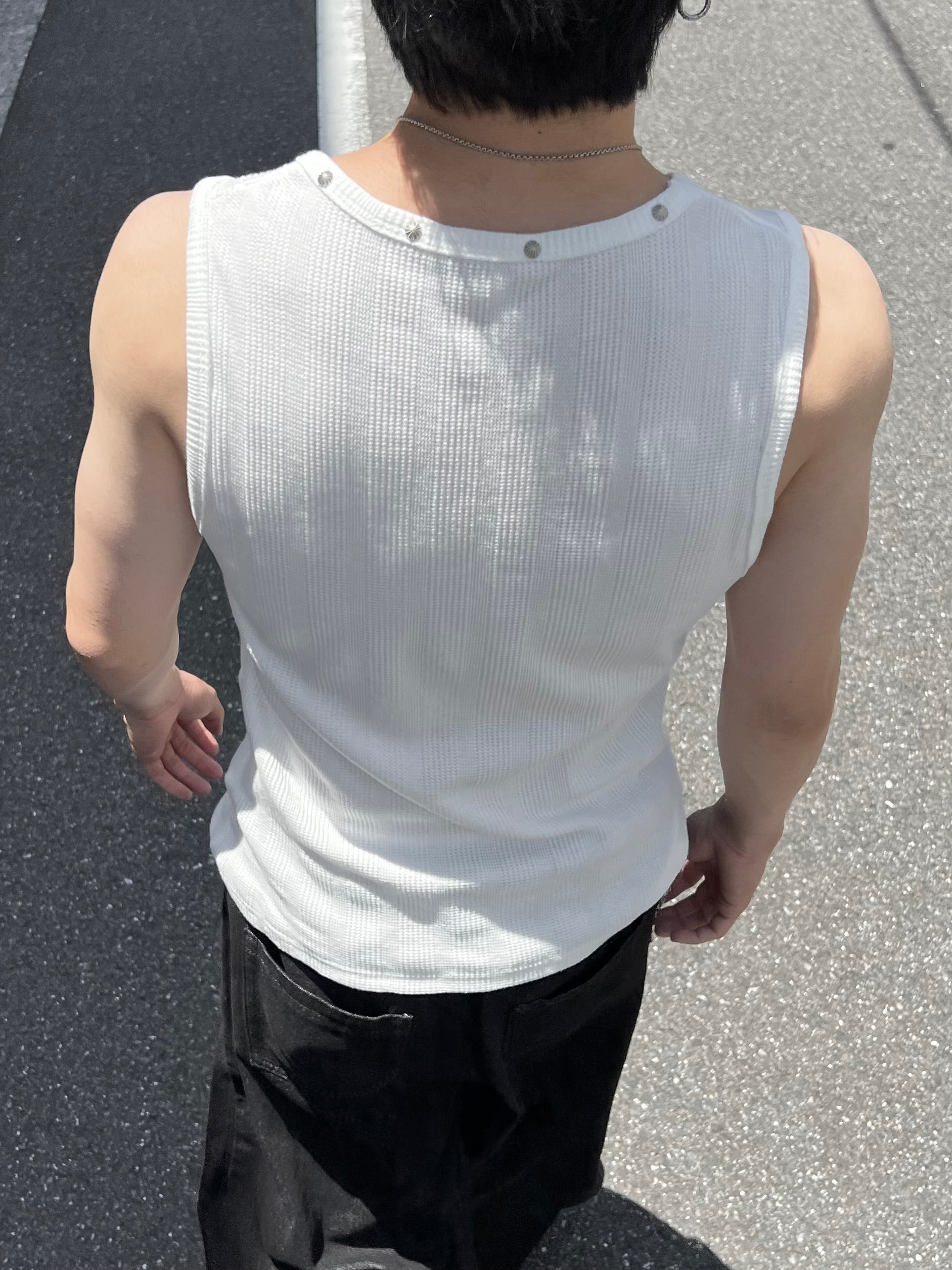 大阪店WEB限定受注制【Chikashitsu +】neck studs tank (3color)