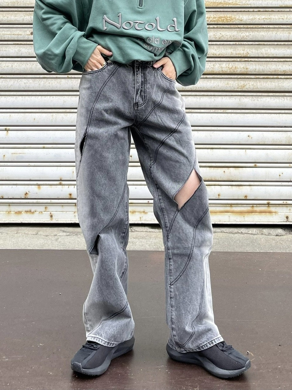 受注制【Chikashitsu +】screw stitch slit denim pants (2color)