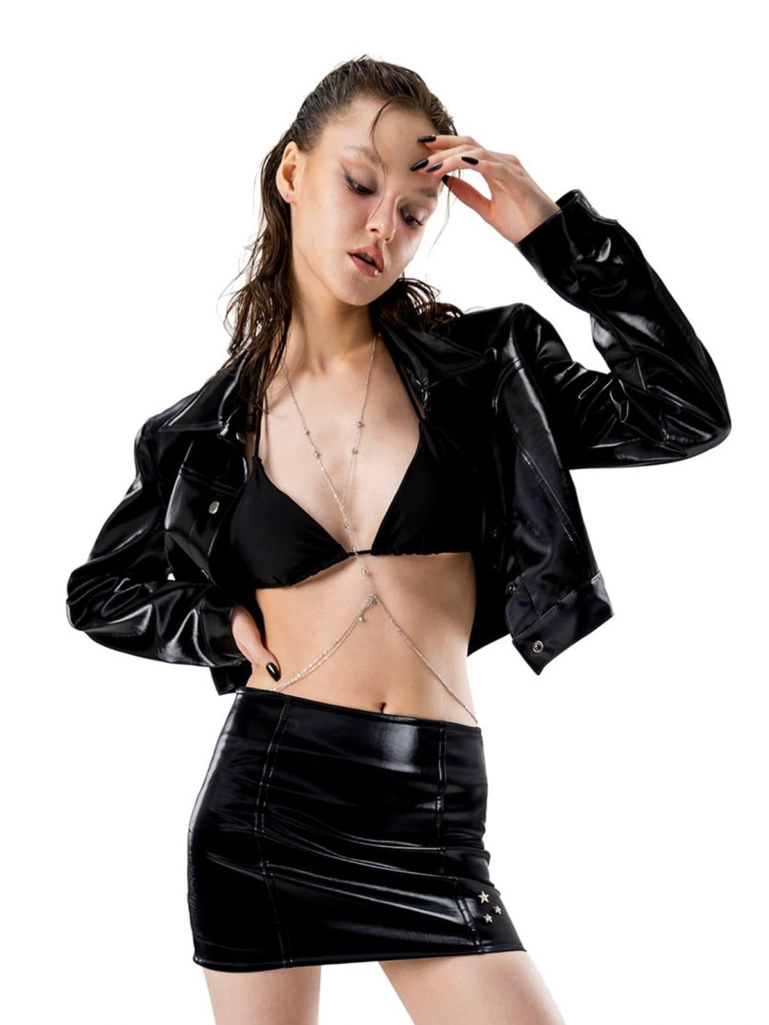 【runningHIGH】ENAMEL LEATHER MINI SKIRT