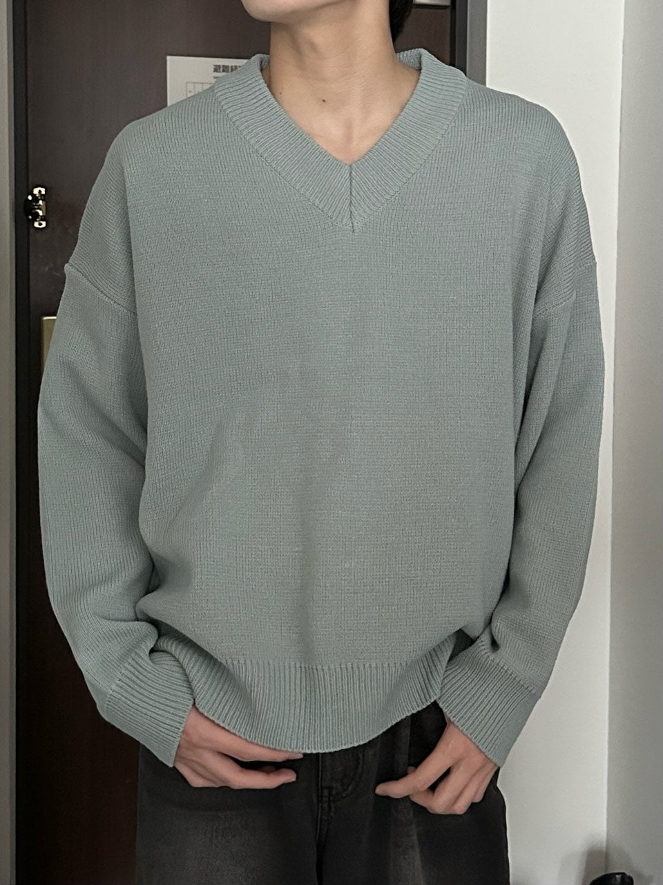 大阪店WEB限定【Chikashitsu +】basic v neck knit (4color)