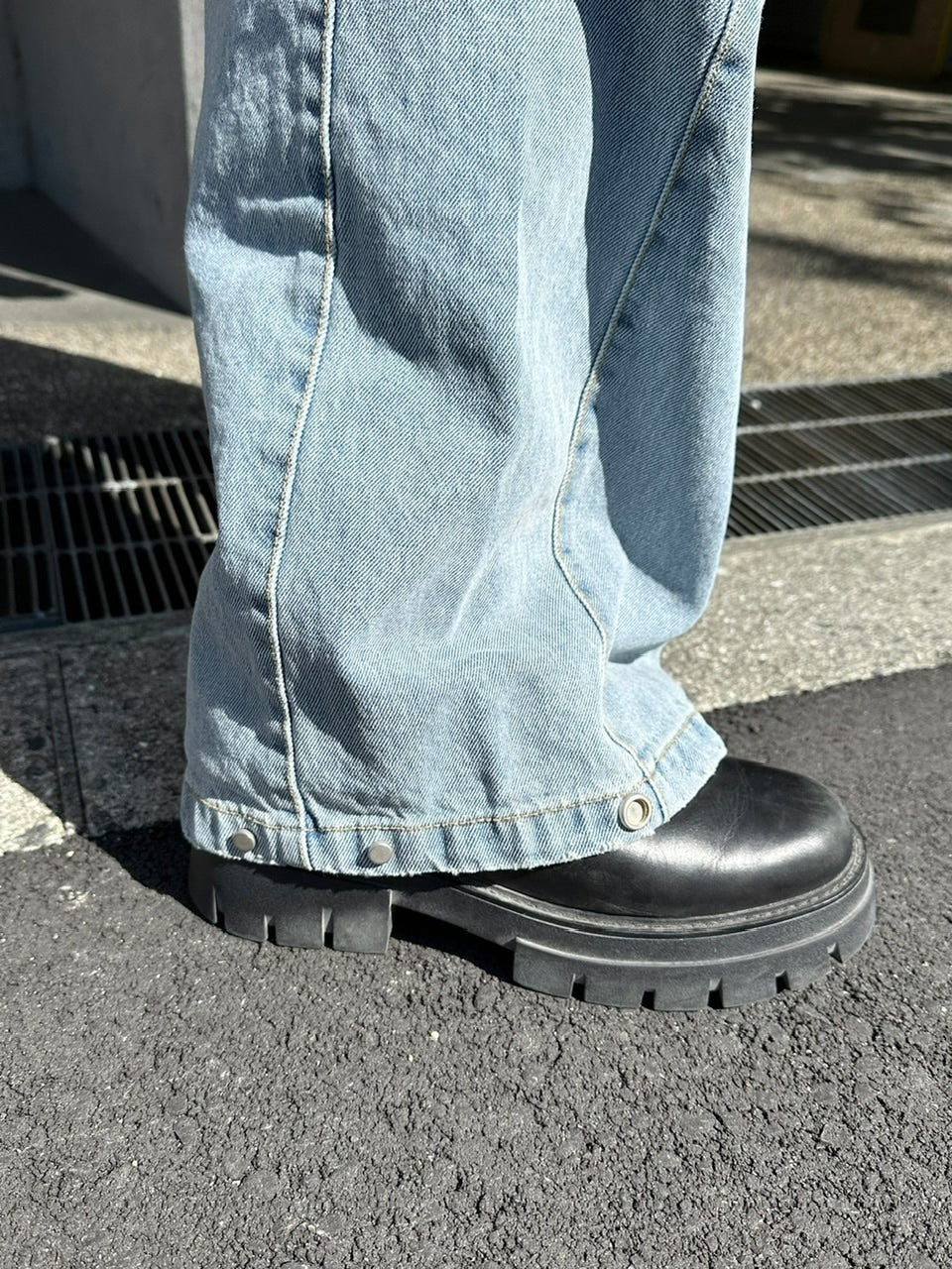 【Chikashitsu +】snap button denim pants (2color)