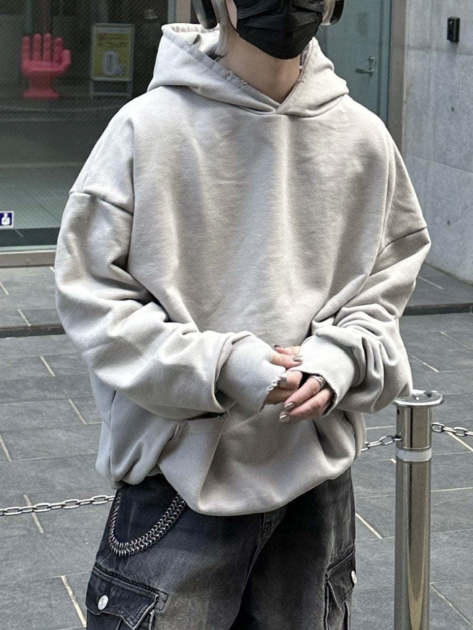 大阪店WEB限定【Chikashitsu +】damage arm warmer hoodie (3color)