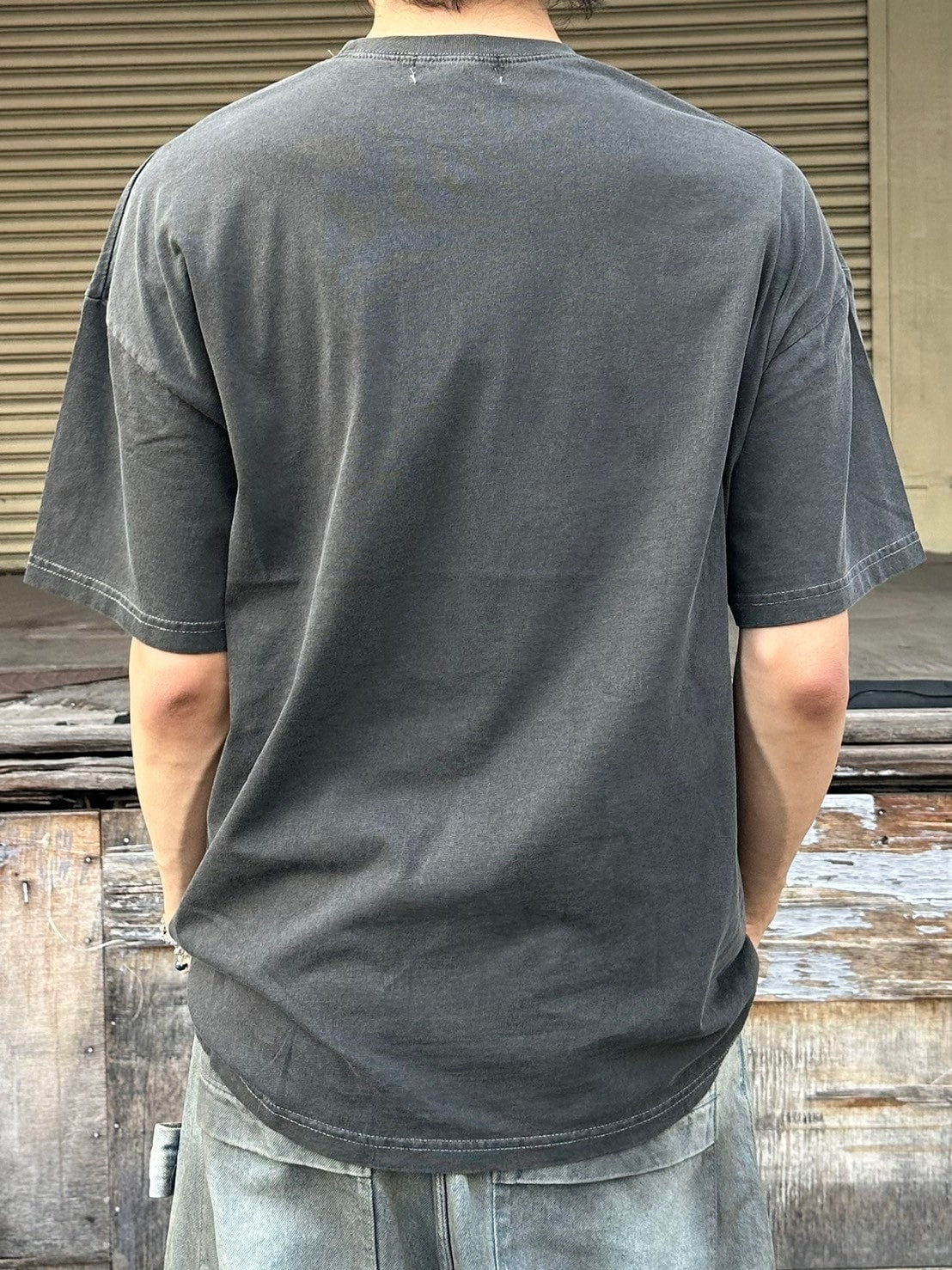 受注制【Chikashitsu +】pigment cross print t-shirt (2color)