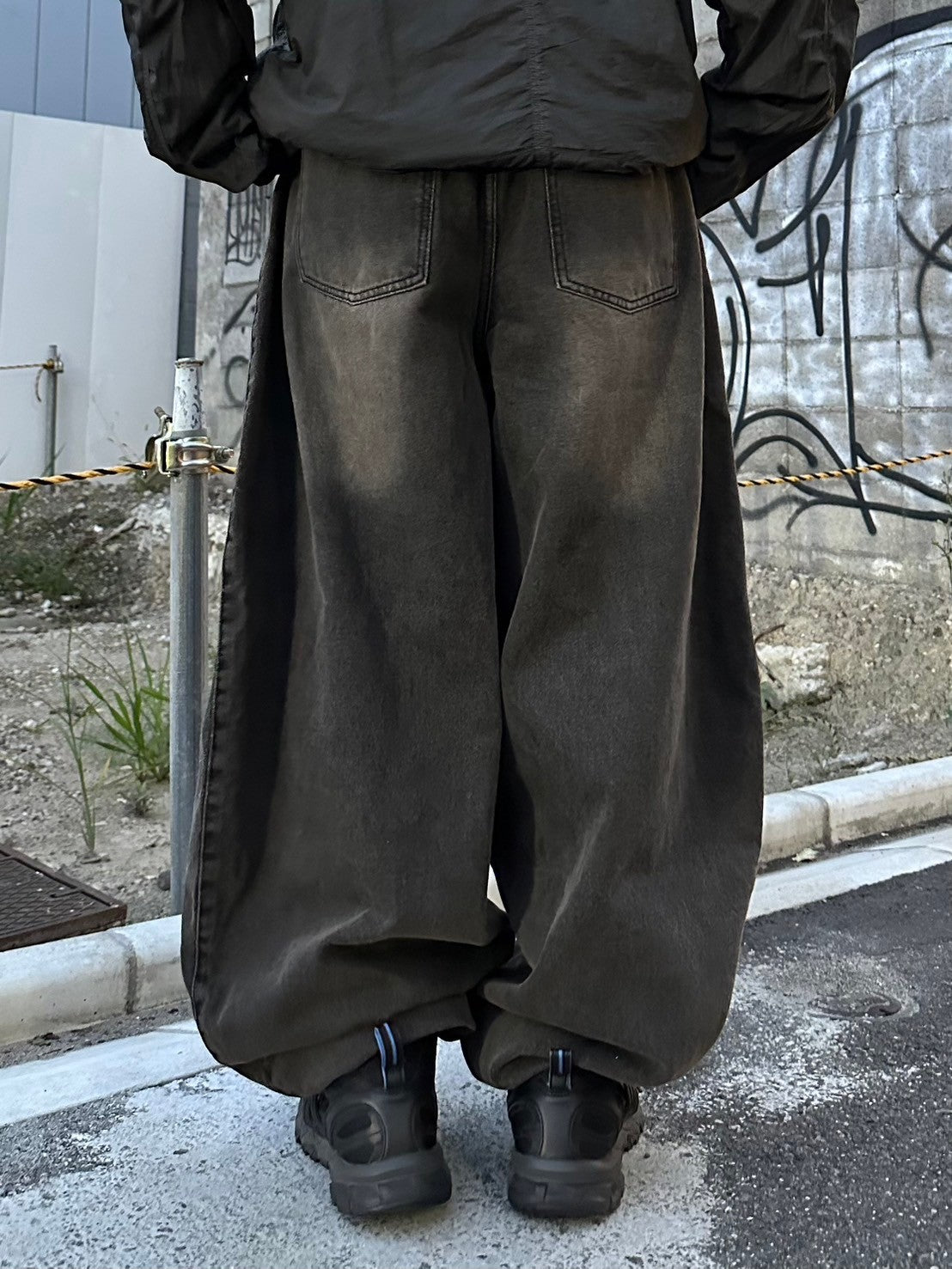 受注制【Chikashitsu +】super buggy denim pants (3color) / 【チカシツプラス】スーパーバギーデニムパンツ