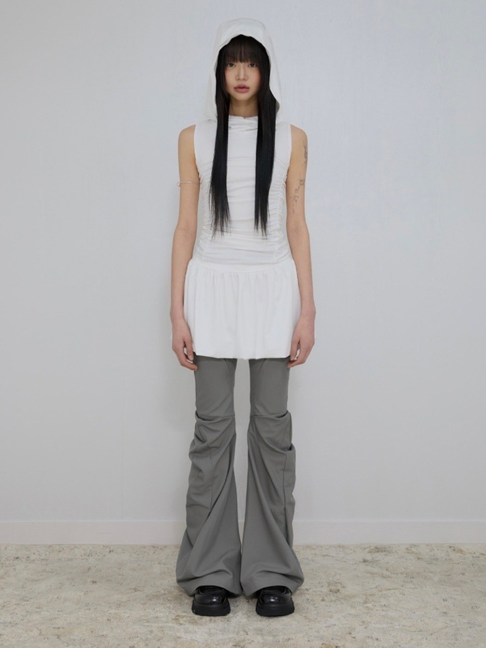 【FLAREUP】Asymmetrical Drape Pants / 【フレアアップ】アシンメトリードレープパンツ