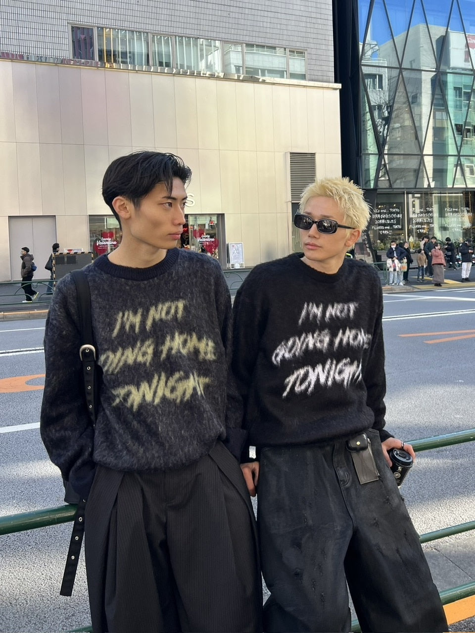 受注制【Chikashitsu +】unisex slogan knit (4color)