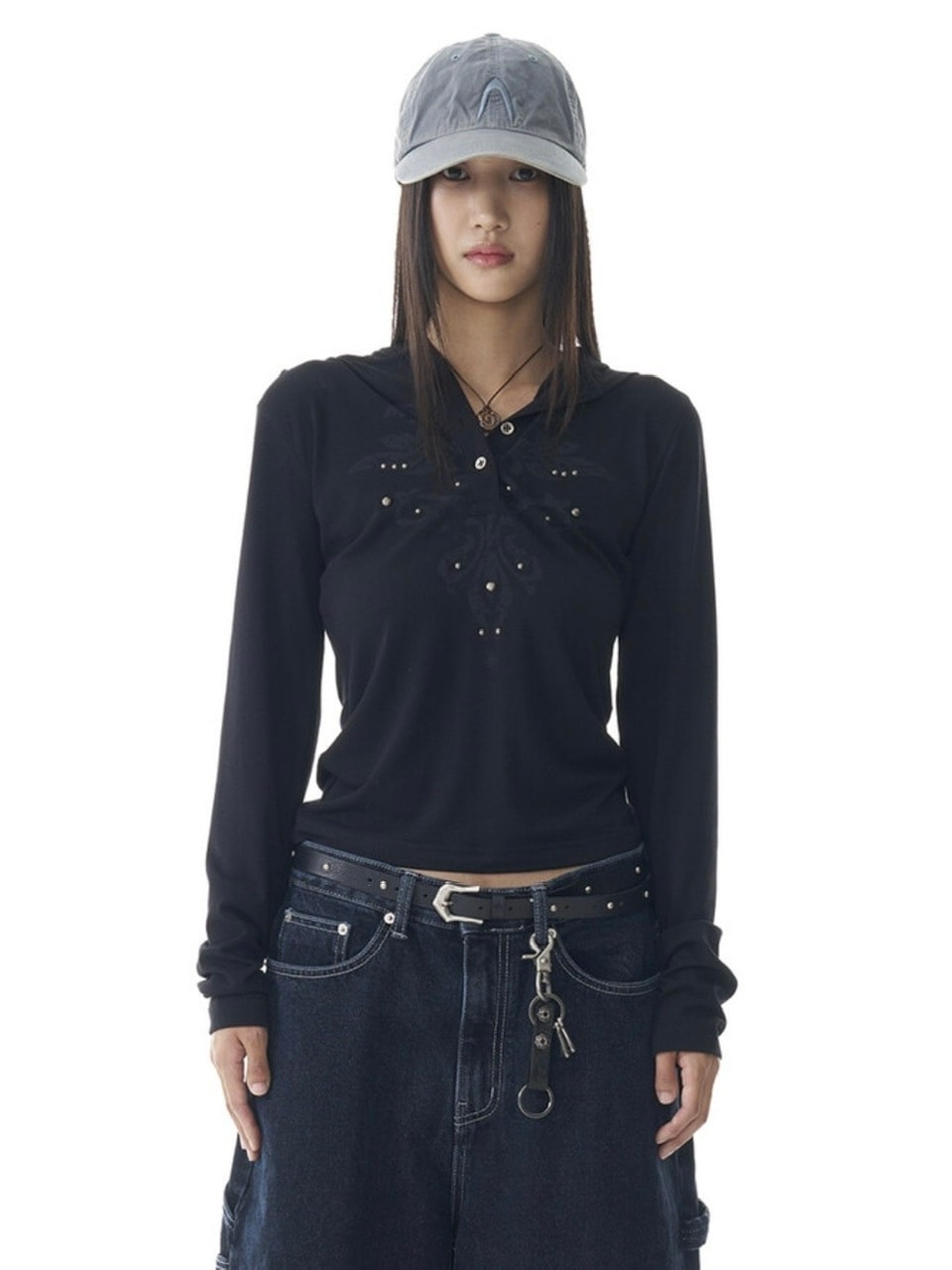 【AAKAM】Studded Leaf Hooded Long Sleeve