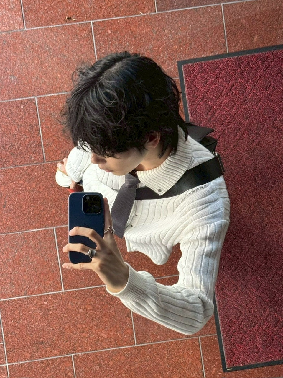 【Chikashitsu +】rivet zip up knit (2color)