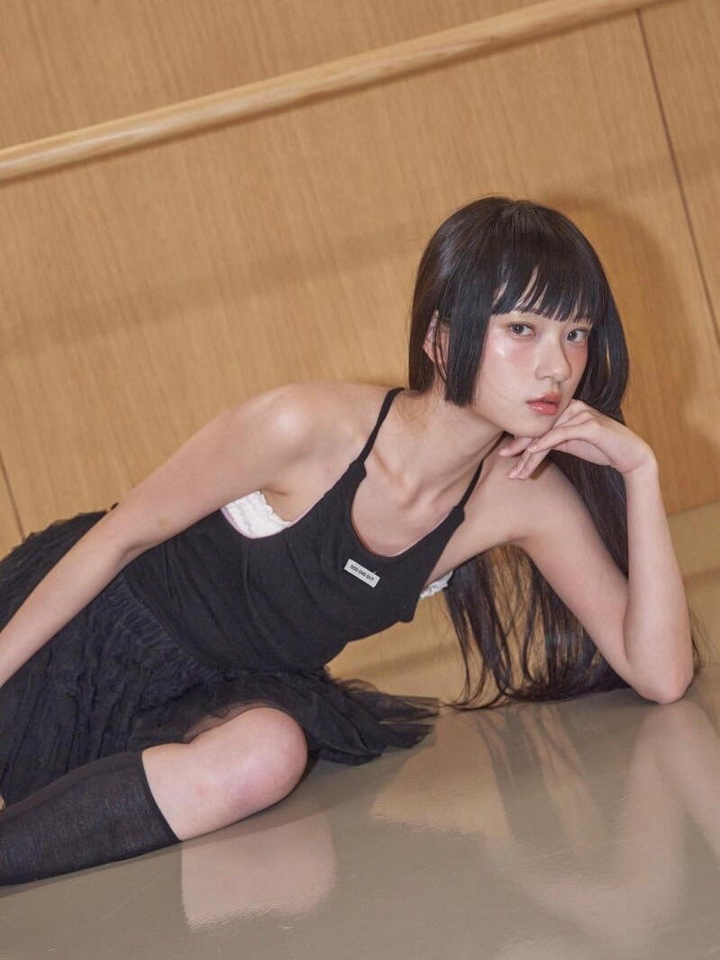 【ODDONEOUT】BACK STRING HALTER NECK TOP