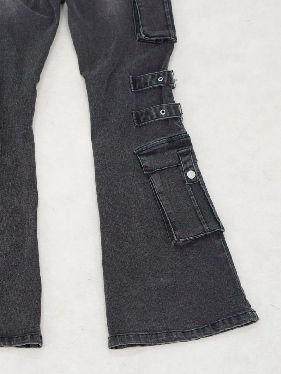 【NMTXU】flare cargo denim pants / 【エヌエムティーエックスユー】ウォッシュドフレアカーゴデニムパンツ