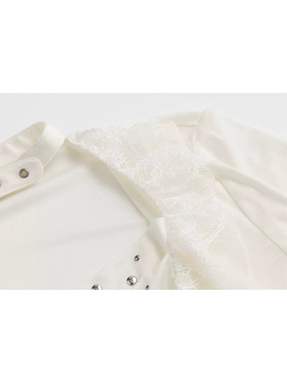 【Cest Nous】Ruffle hem top / 【セヌー】チョーカー付きアシンメトリーフリルトップス