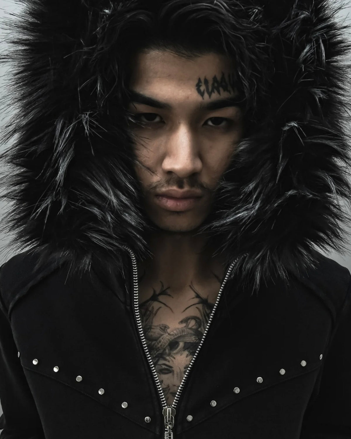 【TYPE SHADE】TYPE SAINT FUR HOODIE