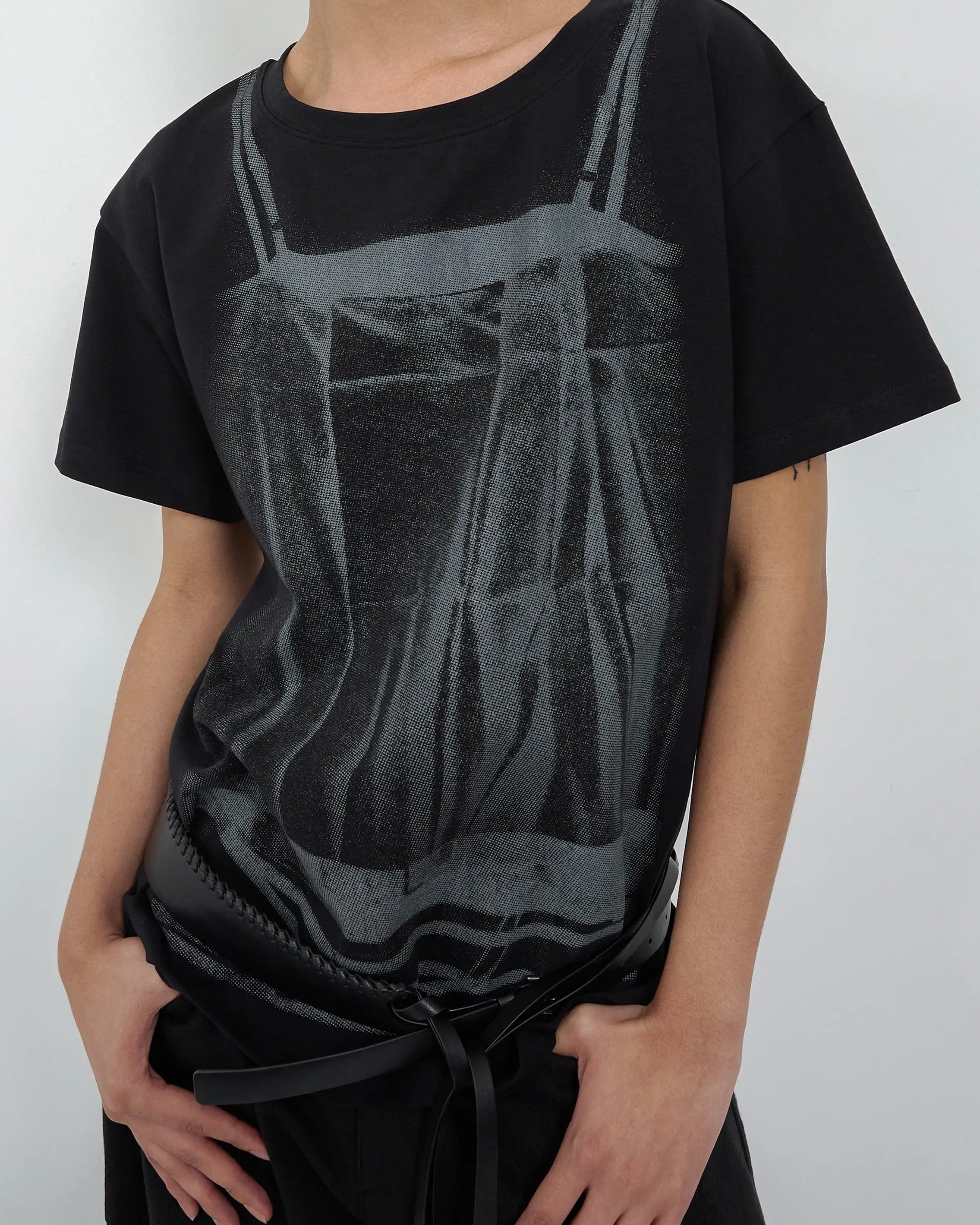 【NACHE】BELT LAYER PRINTED T-SHIRT