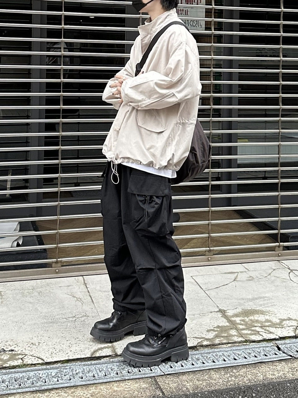 大阪店WEB限定受注制【Chikashitsu +】full length cargo pants (2color)