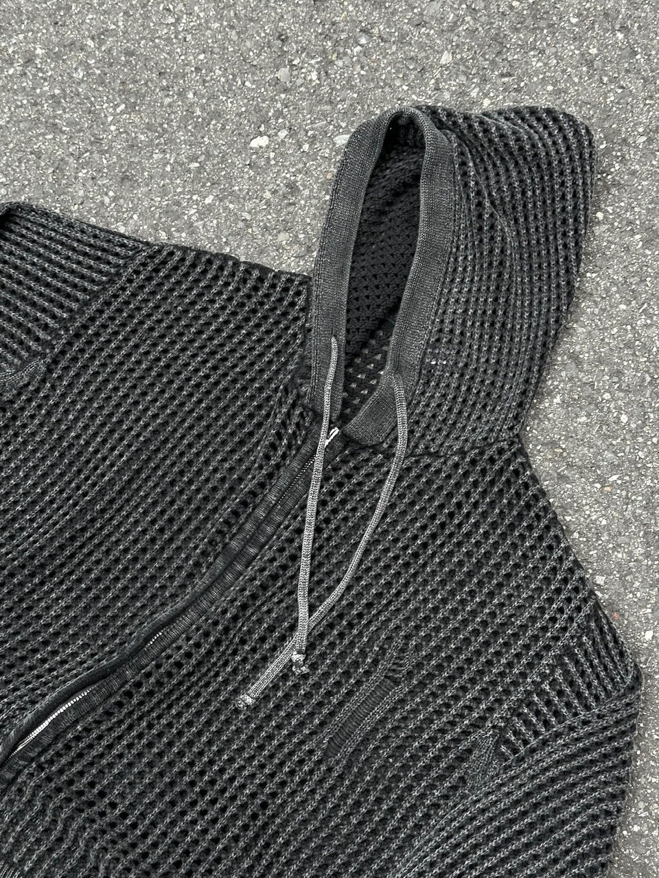 大阪店WEB限定受注制【Chikashitsu +】mesh zip damage hoodie (2color) / 【チカシツプラス】メッシュダメージジップアップ長袖パーカー