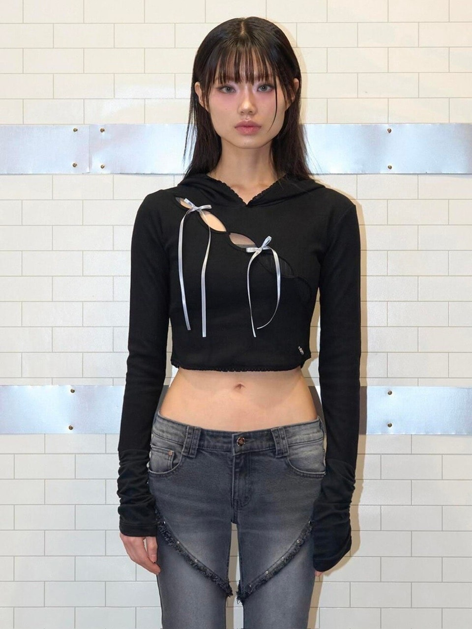 【CHERRYQUIRI】wave lace ribbon hoody / 【チェリーキュリー】ウェイブレースリボン長袖パーカー