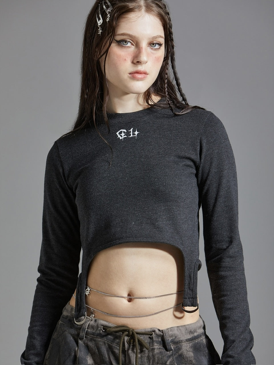 【GATELESS】DOUBLE RING CROPPED T-SHIRT