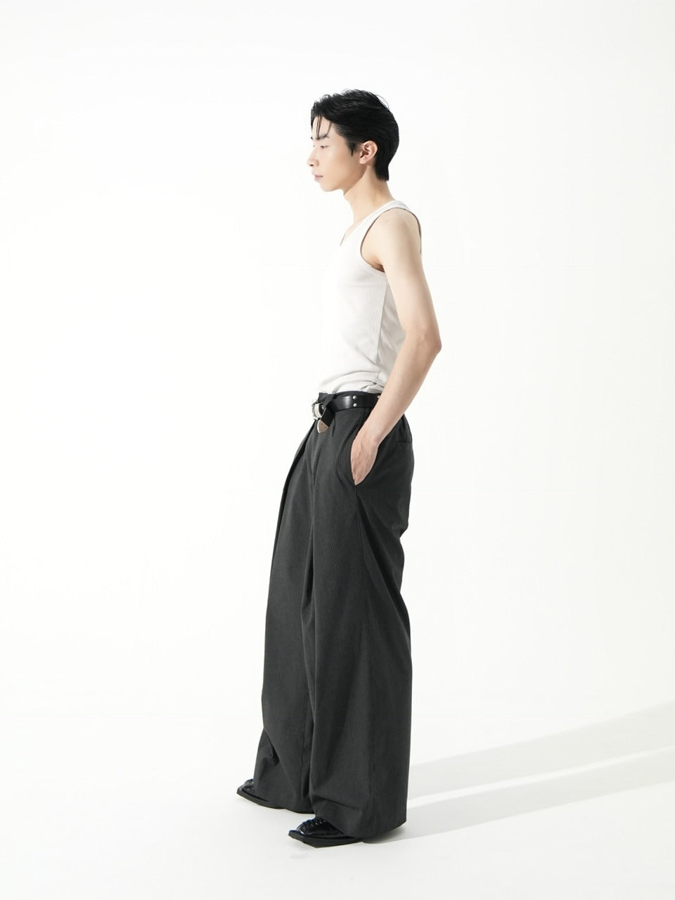 【CS】stripe cross tuck drape slacks (gray)