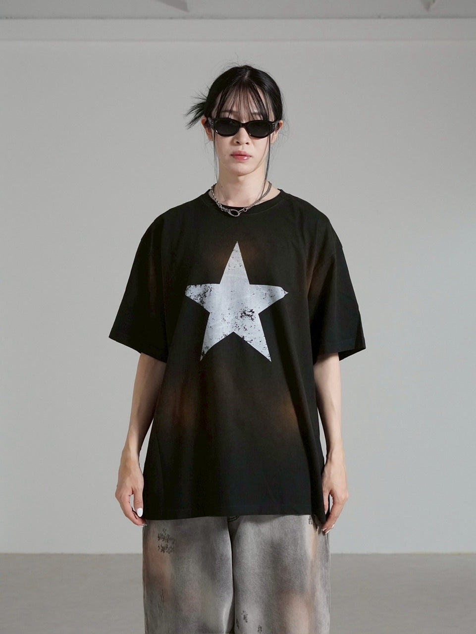 受注制【Chikashitsu +】pigment big star t-shirt (2color) / 【チカシツプラス】ピグメントビッグスタープリント半袖Tシャツ