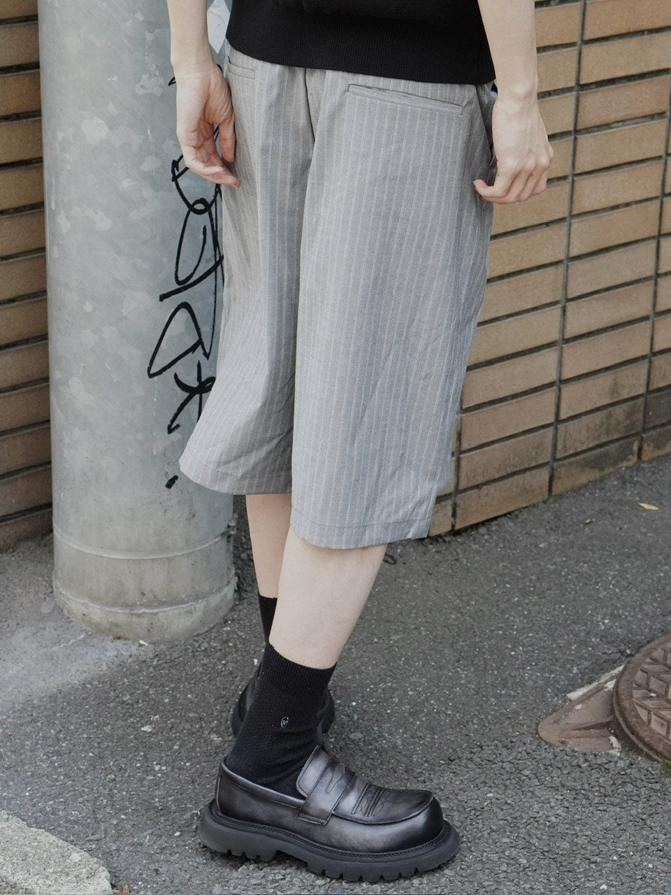 東京店WEB限定受注制【Chikashitsu +】stripe bermuda pants (2color)