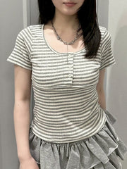 7/4 20:00発売 受注制【nmtc+】Stripe U-Neck Button Tee (2color)