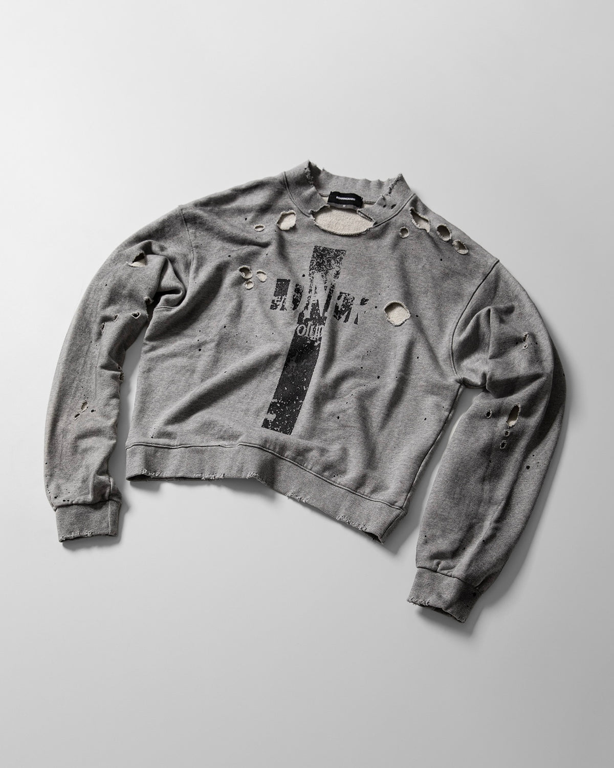 【roaringrad】Cross Damage Sweat Shirt