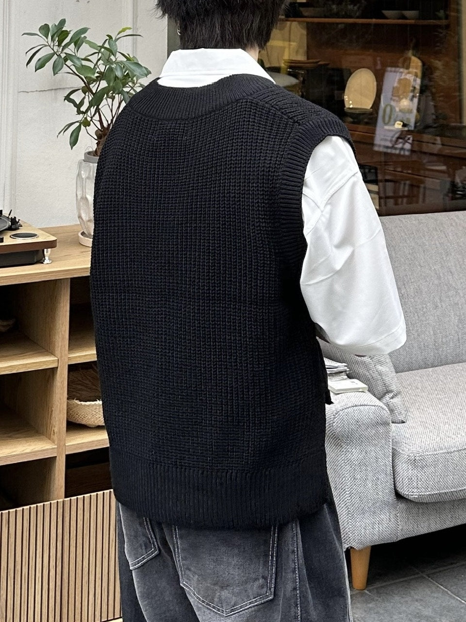 大阪店WEB限定受注制【Chikashitsu +】cropped box vest (2color)