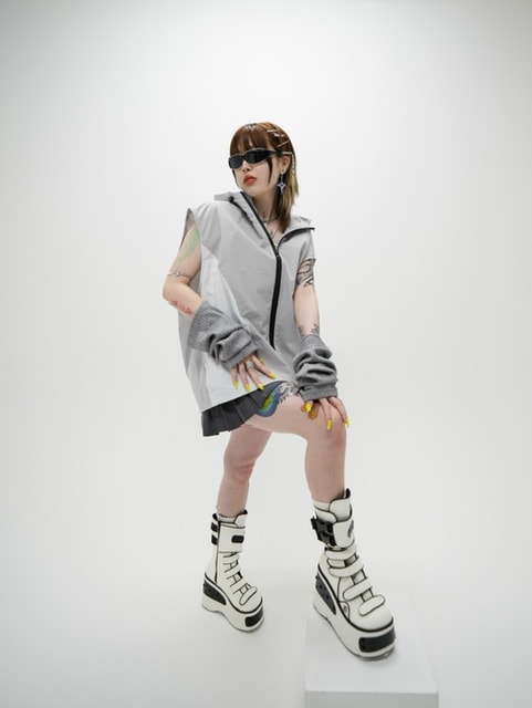 受注制【Never mind the XU】sleeveless zip up hoodie (3color)