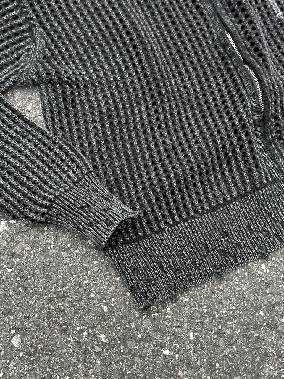 大阪店WEB限定受注制【Chikashitsu +】mesh zip damage hoodie (2color) / 【チカシツプラス】メッシュダメージジップアップ長袖パーカー