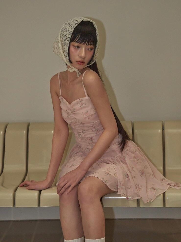 【ODDONEOUT】FLOWER SHIRRING ONE PIECE / 【オッドワンアウト】フラワーシャーリングキャミソールワンピース