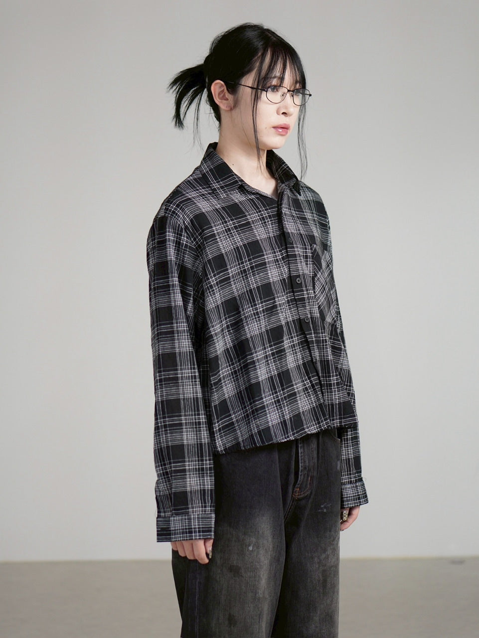 受注制【Chikashitsu +】cropped linen check shirt (3color