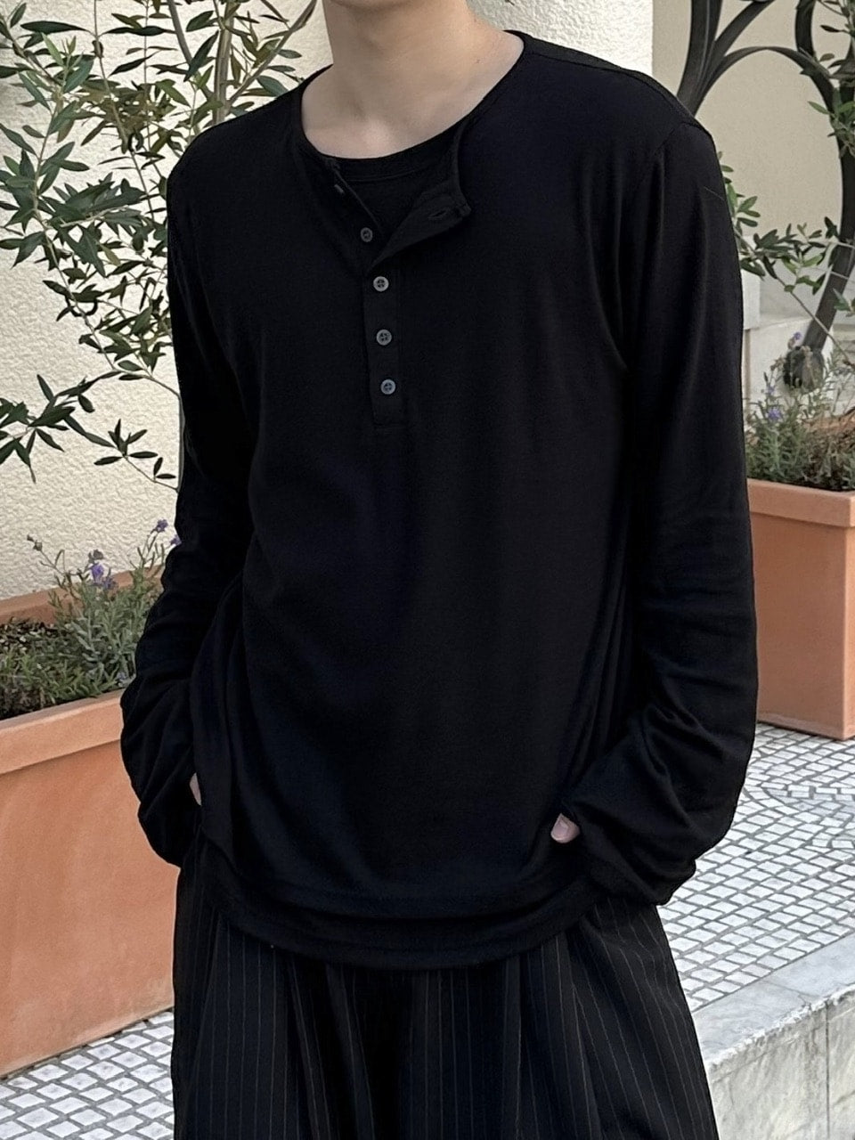 大阪店WEB限定【Chikashitsu +】layered henley neck long sleeve
